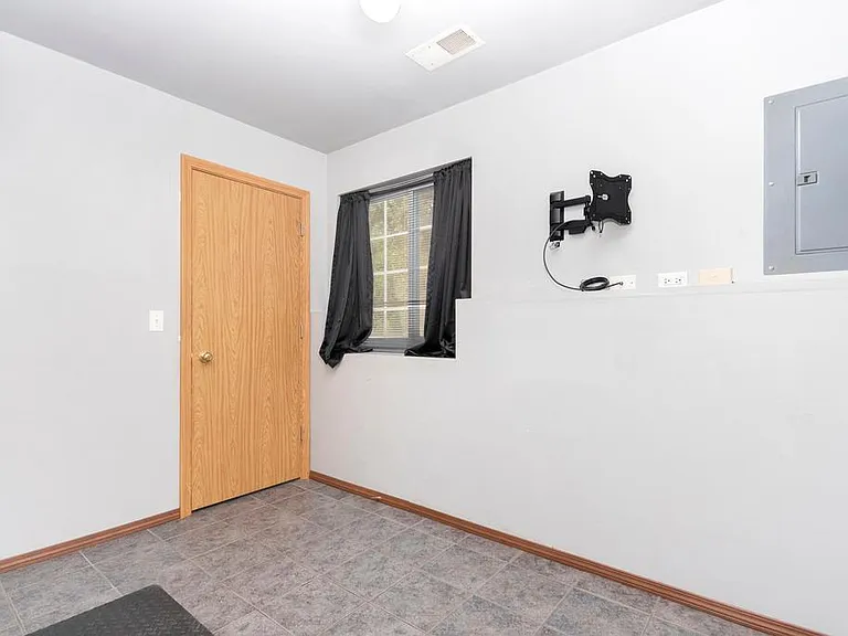 2285 Hudson Cir #2285 — Photo 22