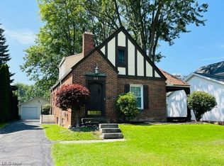 244 E 266th St, Euclid, OH
