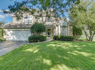 200 Dorchester Ct, Oswego, IL 60543