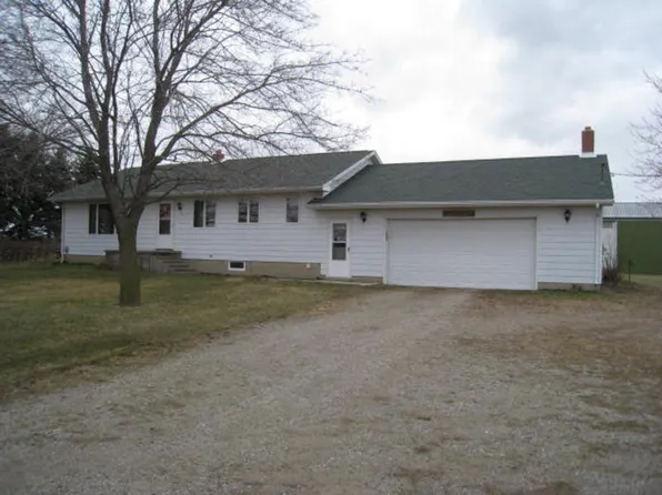4065 Hobart Rd, Gagetown, MI 48735