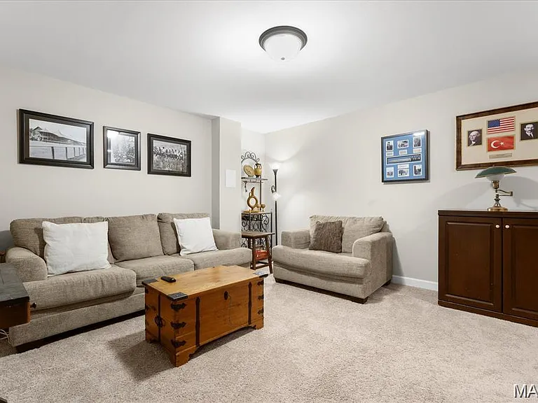 601 Monarch Dr — Photo 28
