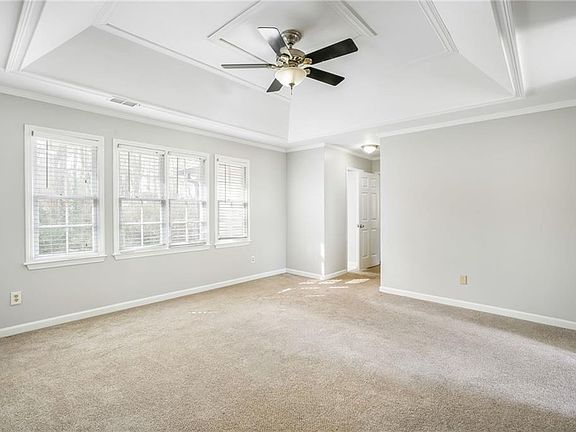 5th image of 458 Stonebridge Ct
