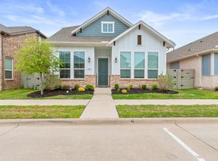 5506 Waterloo Dr, Sachse, TX 75048