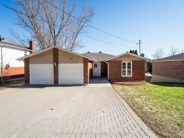 877 Ski Club Rd, North Bay, ON P1B 7R5