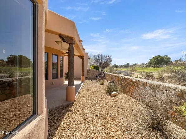 1543 Fairway Village Dr, Las Cruces, NM 88007
