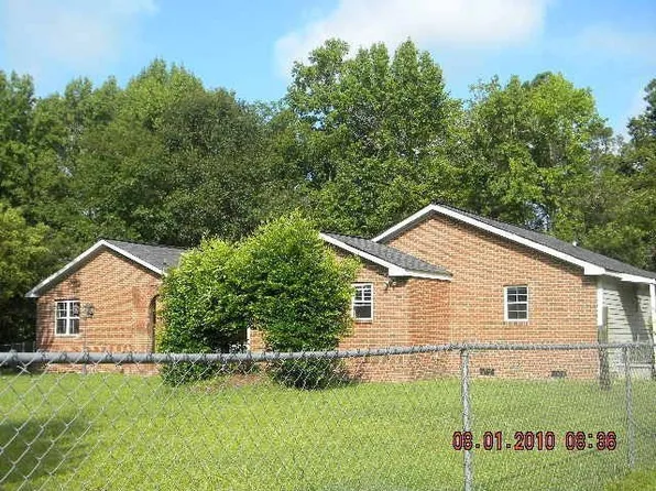 321 Academy St, Williston, SC 29853