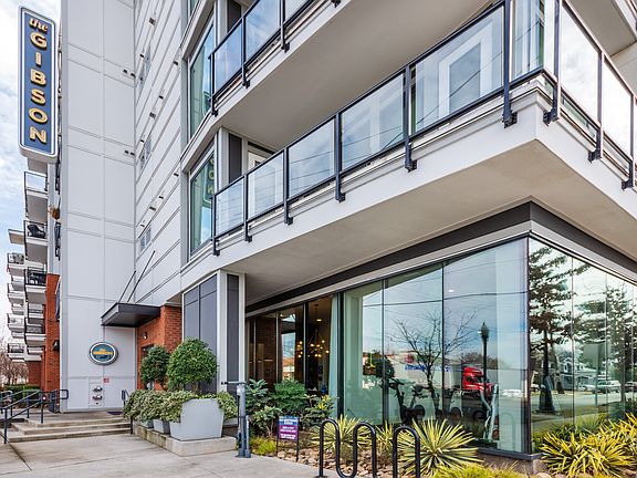 3rd image of 1000 Central Ave APT 334