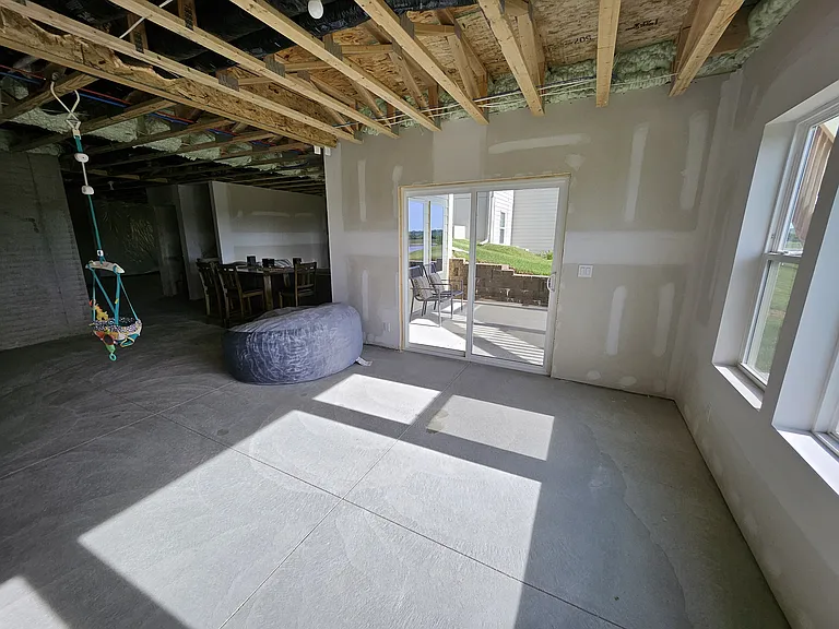 10319 S 109th St — Photo 32