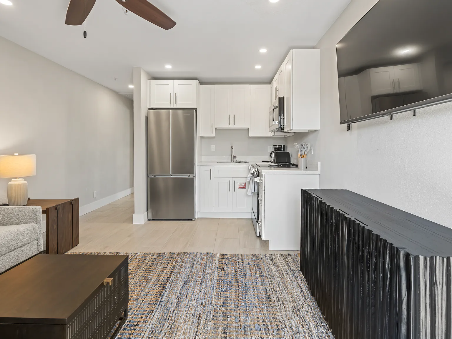 1 bed, $2,850 — Photo 1