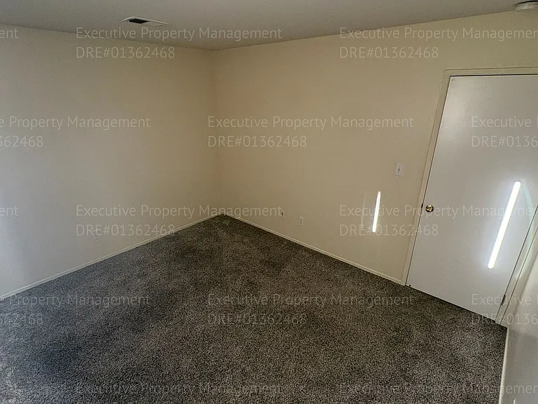 524 Sunset Meadow Ln — Photo 27
