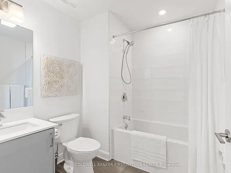 655 Wanaki Rd #201 — Photo 8