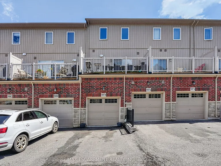 5078 Serena Dr — Photo 2