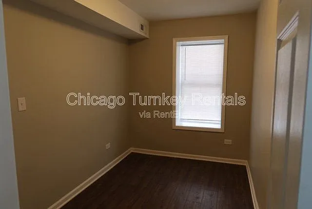 2345 S Whipple St #1 — Photo 4