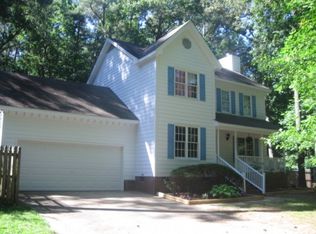 2029 Stoneglen Ln, Raleigh, NC 27603