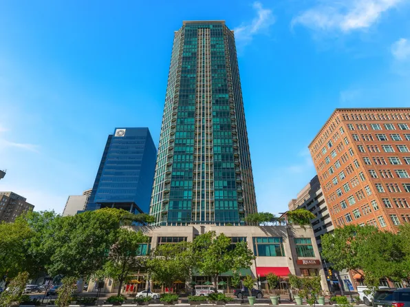 500 Throckmorton St APT 2202, Fort Worth, TX 76102