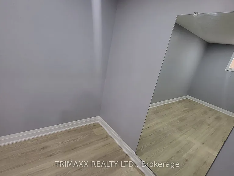 19 Saint Andrews Blvd #BASEMENT — Photo 16