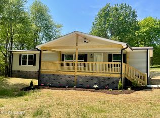 5126 W Emory Rd, Powell, TN 37849