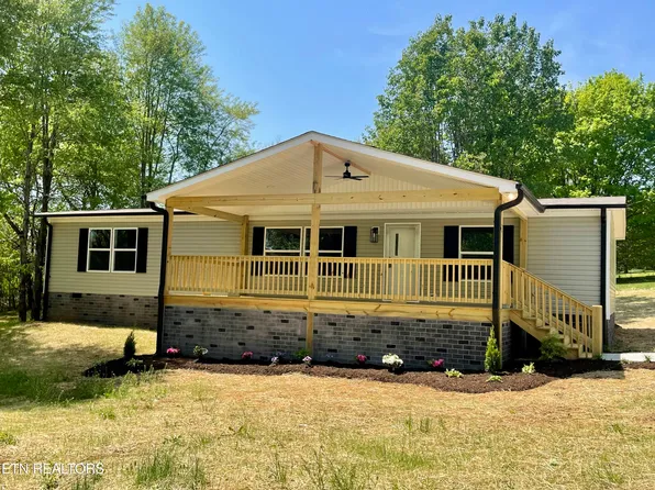 5126 W Emory Rd, Powell, TN 37849