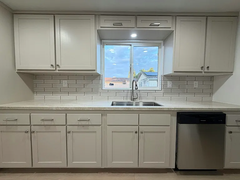 Kitchen #1