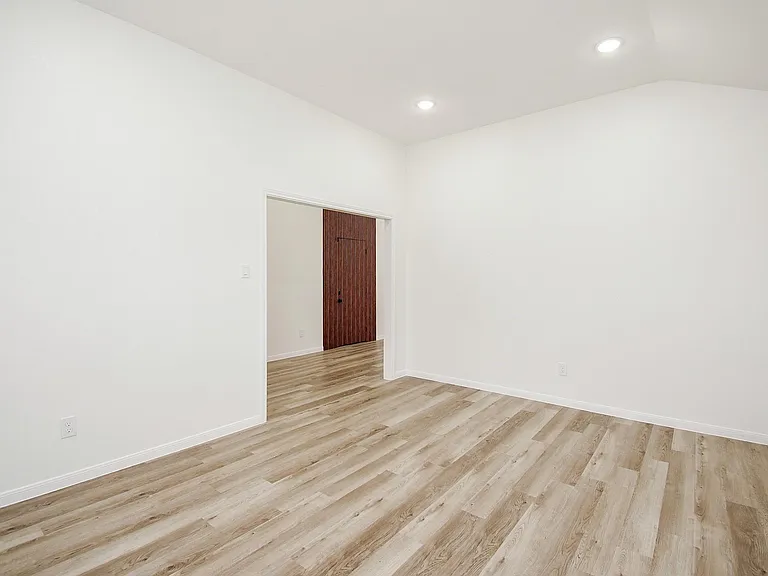 2139 Counter Point Dr — Photo 14