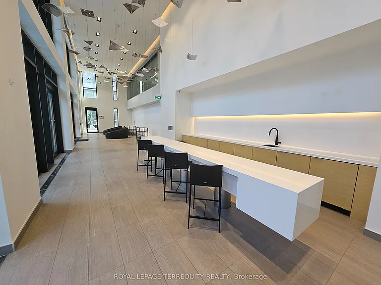 1 Yorkville Ave #4401 — Photo 24