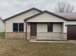 1665 Plantation Dr, Martinsville, IN 46151