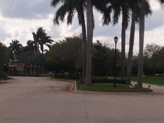 4th image of 6539 NW 128th Way