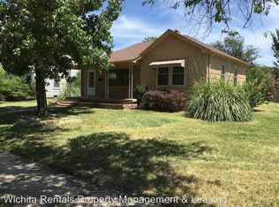 802 N Parkwood Ln, Wichita, KS 67208