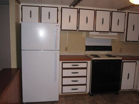 4th image of 917 Fruitvale Blvd Trailer 11