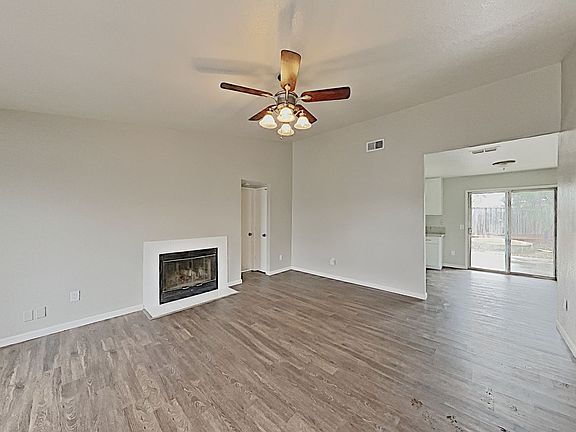 4th image of 8390 Dara Way