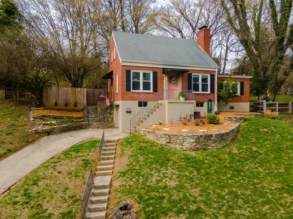 1248 E Henry Clay Ave, Fort Wright, KY 41011