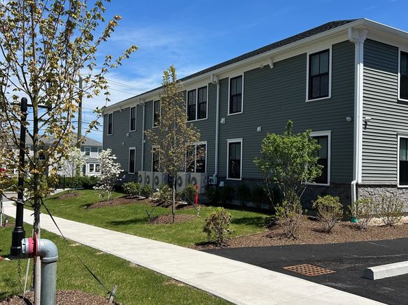 132 Court St #1