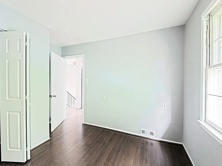 3334 Webley Ct — Photo 12