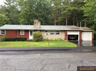 43 Ridgewood Dr, Augusta, ME 04330