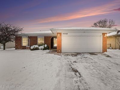 39368 Timberlane Dr, Sterling Heights, MI, 48310