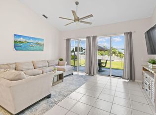 1090 Choctaw St, Jupiter, FL 33458