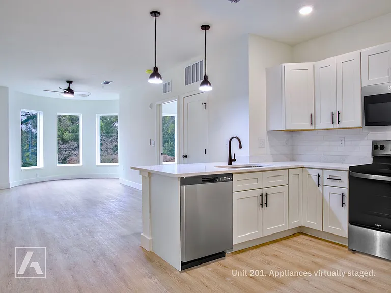 The Milk Stacks: Boutique Luxury Living in Downtown Orlando's Milk District — Photo 14