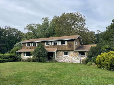 37 Grayon Drive, Dix Hills, NY, 11746