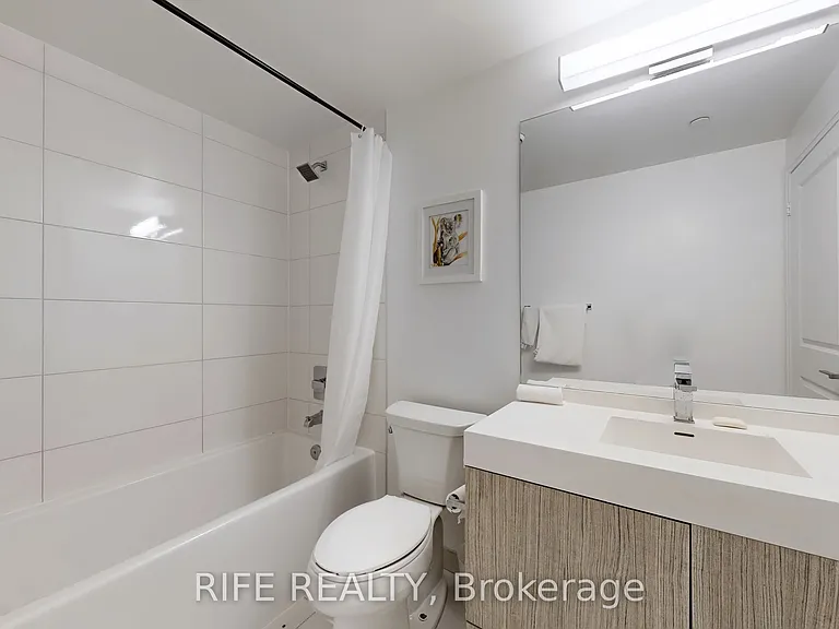 251 Jarvis St #830 — Photo 28