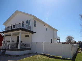 805 W Loomis St, Ludington, MI 49431