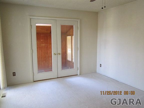 3rd image of 2847 Oxford Ave APT D