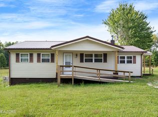 1485 Mountain View Rd, Robbins, TN 37852