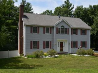 7 Copeland Dr, Hudson, NH 03051