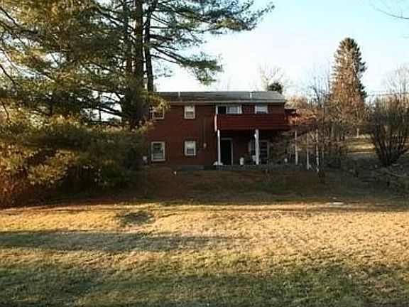 3rd image of 1035 W Spiller St