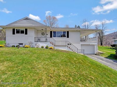 204 Sally Dr, Clarks Summit, PA, 18411