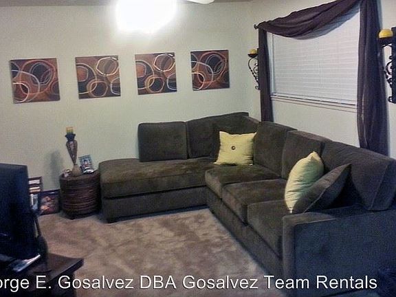 3rd image of 2391 Moorpark Ave APT B