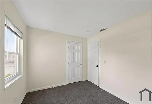 3887 Myron Ave — Photo 11