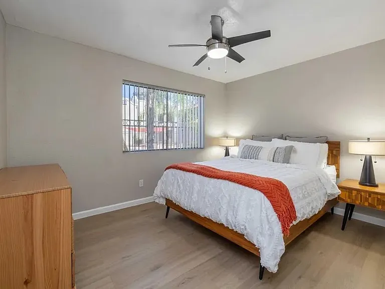 Westside Commons - Beautiful One and Two Bedroom Available NOW! - ONE MONTH FREE!! — Photo 37