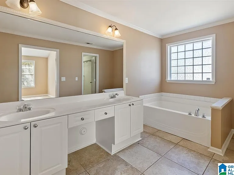 2148 Forest Lakes Ln — Photo 29
