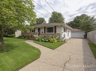 4218 Burr Ave SW, Wyoming, MI 49509
